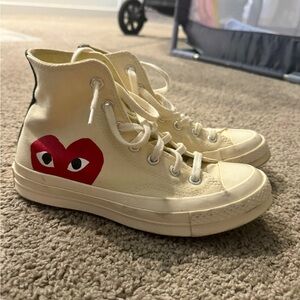 Converse Play tennis shoes - gently used